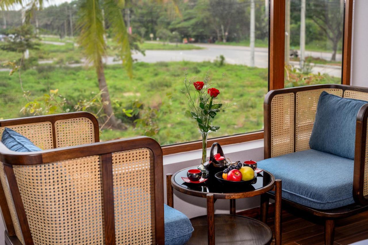 The Blossom Hoi An Ocean Front Hotel & Spa Exterior photo